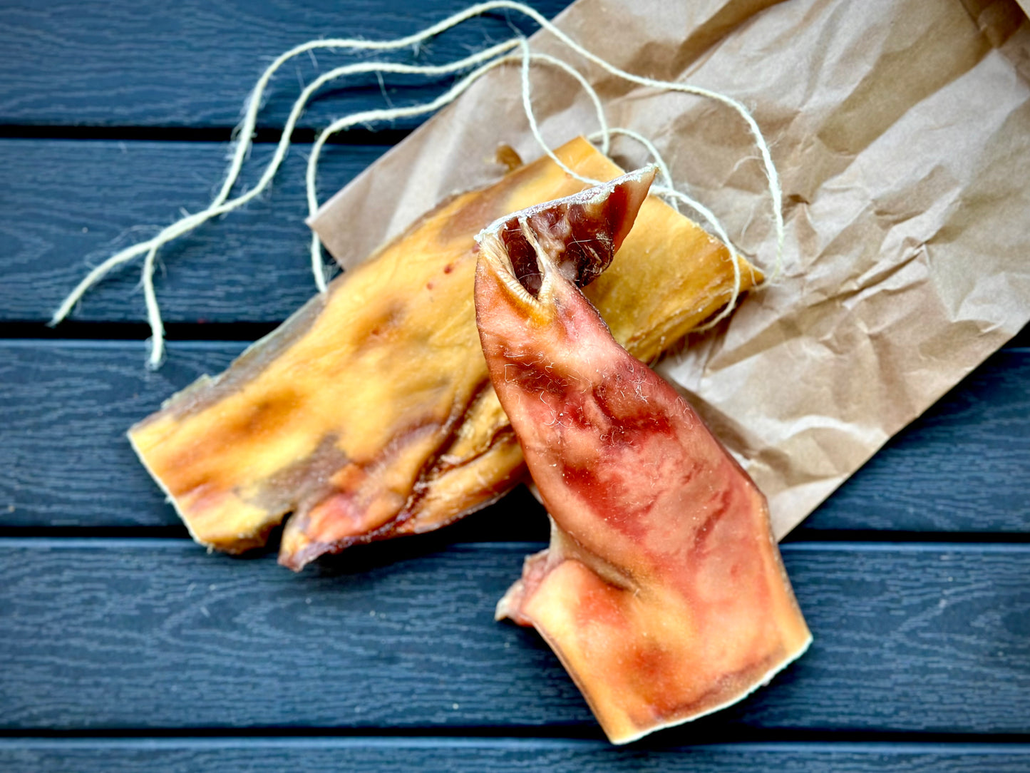 Pure Beef - Rinderkopfhautstangen (ca.15 cm)